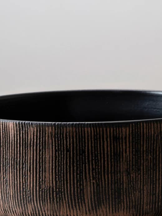 Terzofoco handcrafted ceramic detail