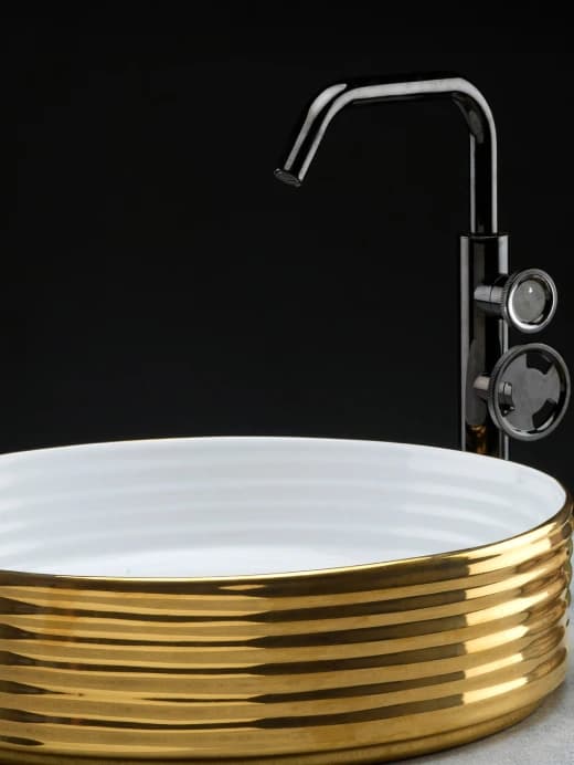 Terzofoco handcrafted ceramic detail